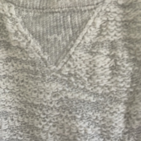 Lou & Grey Heathered Light Weight Crew Neck Sweater - Picture 2 of 4